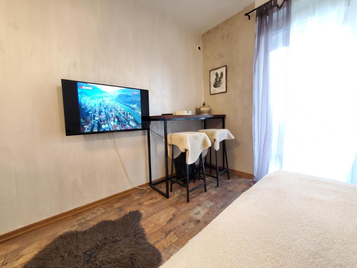 Sleep And Drive Cosy Apartment Sarajevo Ngoại thất bức ảnh