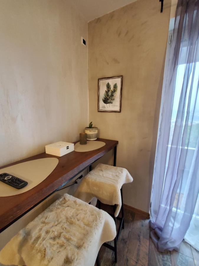 Sleep And Drive Cosy Apartment Sarajevo Ngoại thất bức ảnh