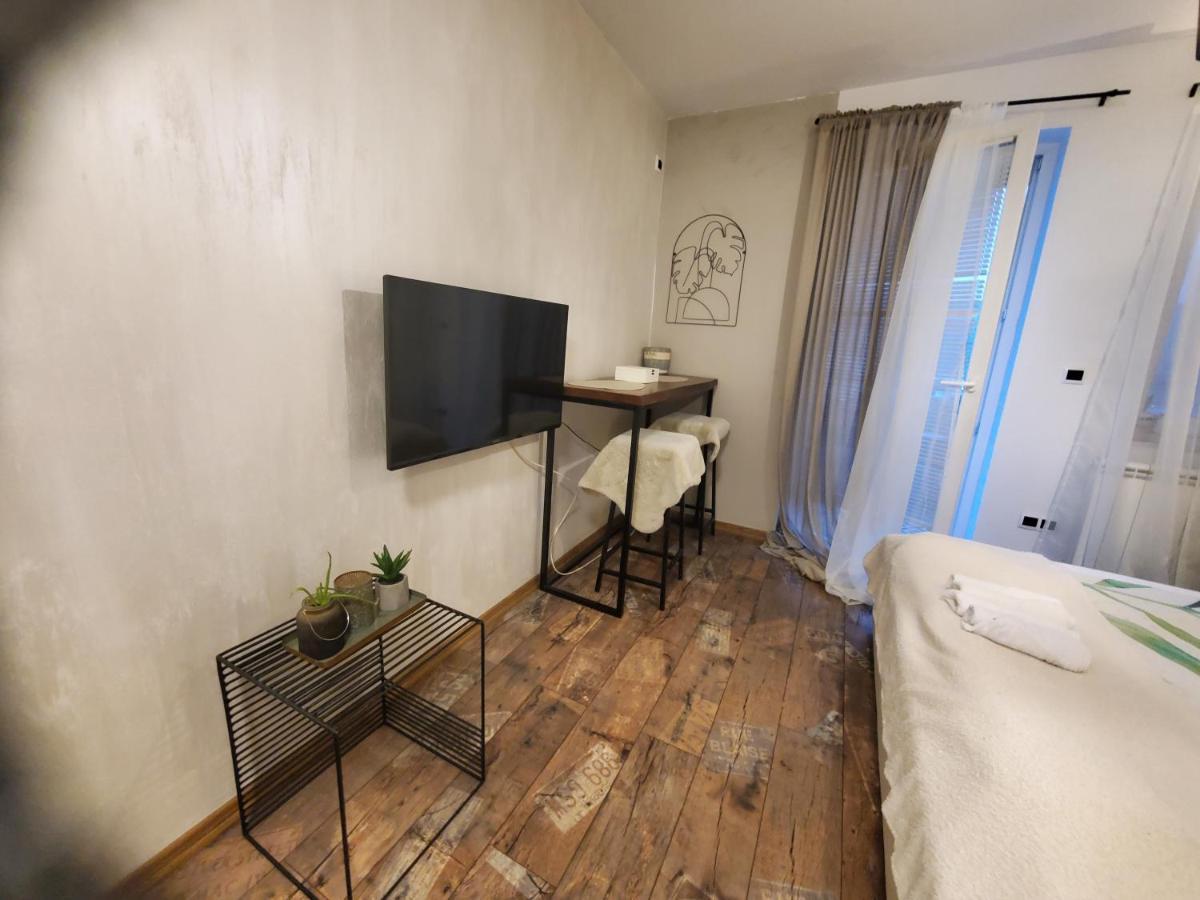 Sleep And Drive Cosy Apartment Sarajevo Ngoại thất bức ảnh